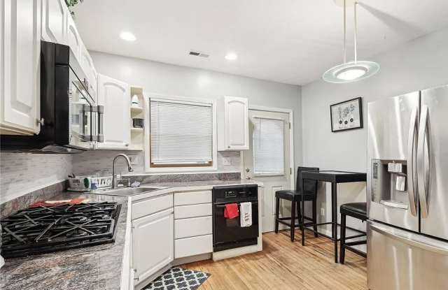 1674 Colonial Drive photos photos