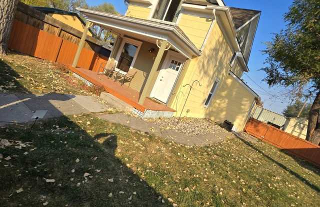 2 Bed 1.5 Bath photos photos