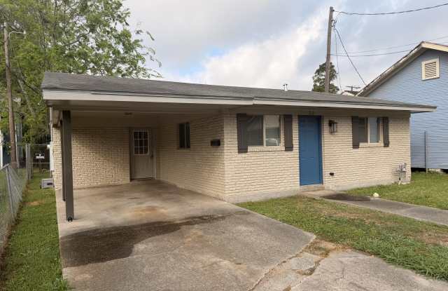 212 Hacker Street photos photos