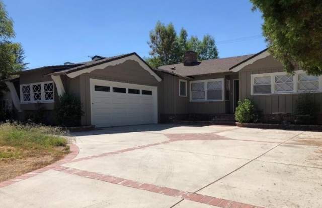 5921 Fallbrook Avenue - 5921 N Fallbrook Ave, Los Angeles, CA 91367