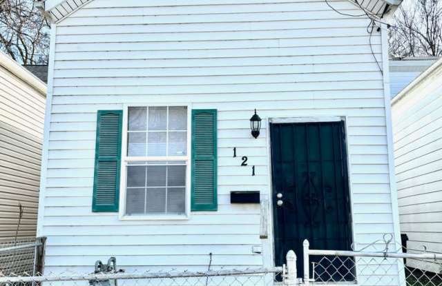 Spacious 4 bedroom in Portland- Section 8 accepted! photos photos