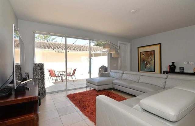 8415 Leatherleaf Lane Gallery 3
