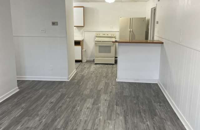 166 Main Street unit: 1 photos photos