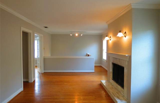 5944 Morningside Avenue Gallery 4