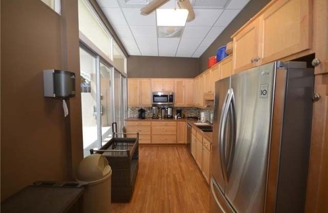 1523 E Hillsboro Boulevard unit: 335 photos photos