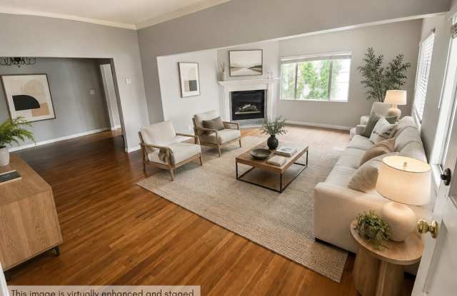Spacious Kensington Home with Hardwood Floors and Fireplace Gallery 4
