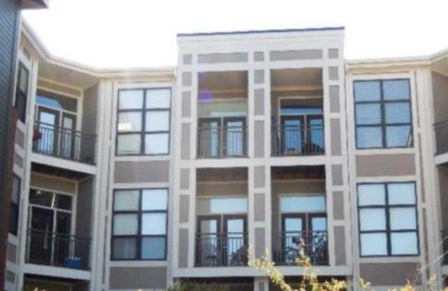 250 South Martin Luther King Boulevard - 250 South Martin Luther King Boulevard, Lexington, KY 40508