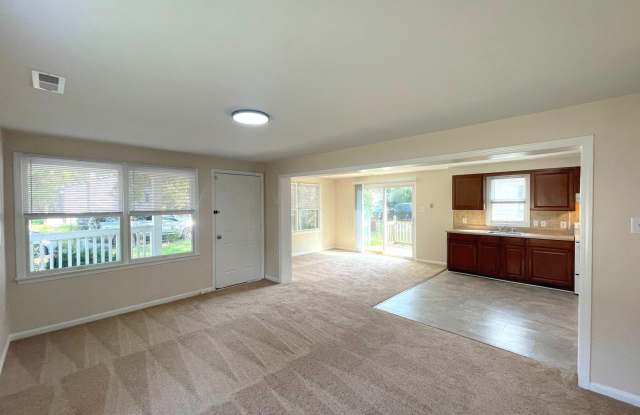 21349 BRIGHTON Avenue Gallery 2