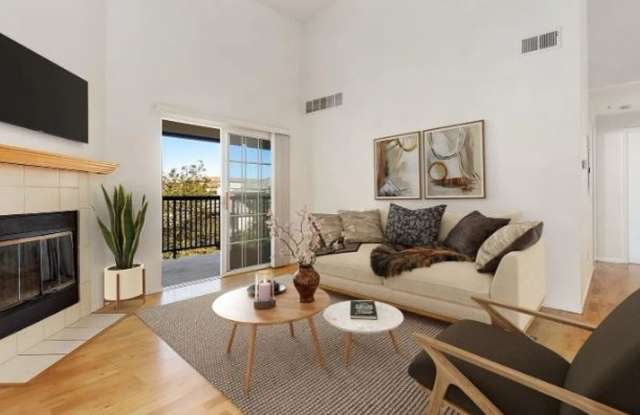 Spacious Condo in Aurora photos photos