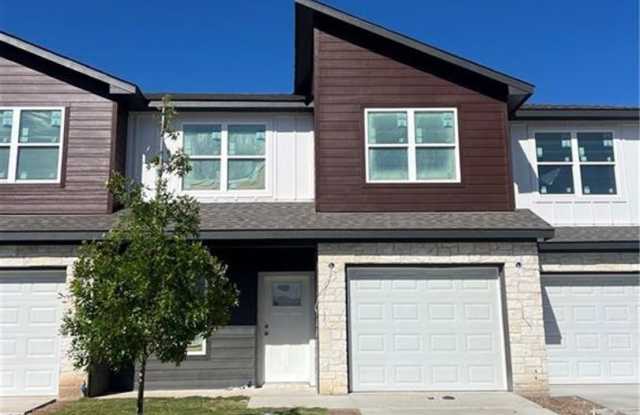 Brand new Belton Townhomes ready for move-in! photos photos