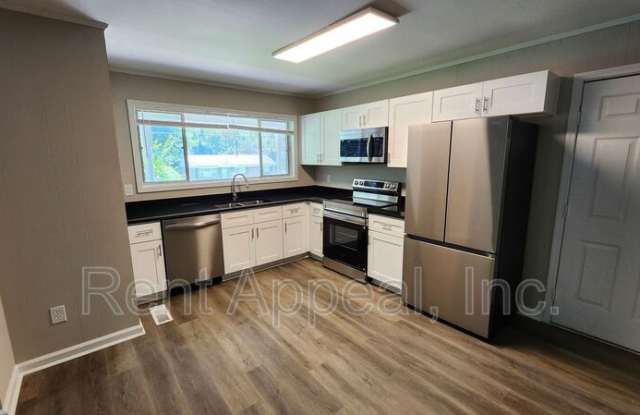 1664 Barrett Dr Nw Gallery 2