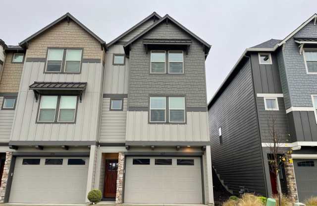 LUXURY 4 BD TOWNHOME! GATED PARKER VILLAGE WITH UPGRADES  OVER-SIZED TANDEM GARAGE! photos photos