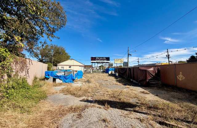 6967 S CRESCENT Boulevard Gallery 3
