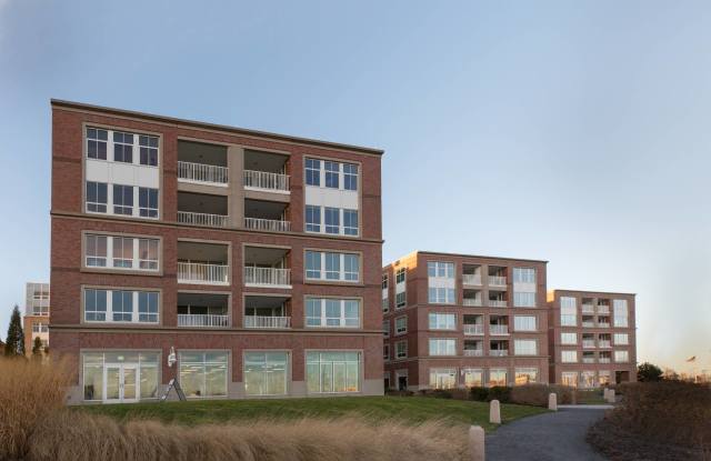 Harborview at the Navy Yard Gallery 2