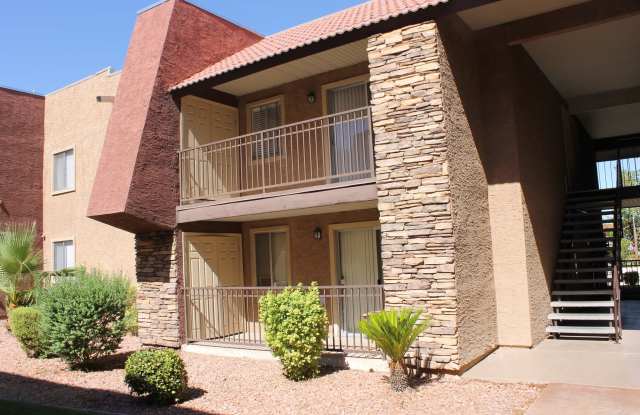 CUTE CONDO 1 BEDROOM, 1 BATHROOM, NEAR STRIP AND SHOPPING photos photos