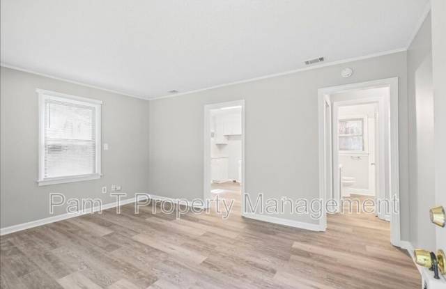 5517 Emory Drive Gallery 4