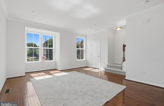3550 SPRIGG Street S Gallery 3