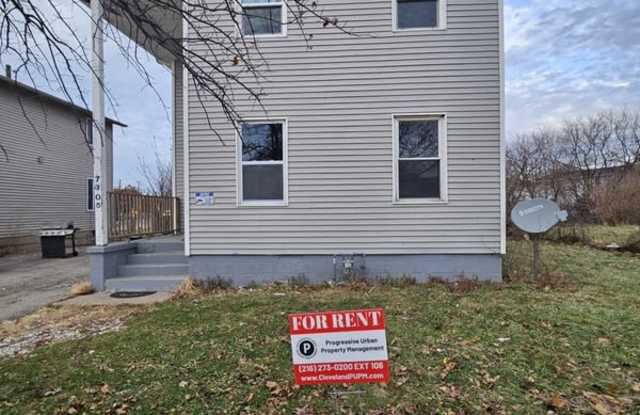 7305 Carson Avenue - 1 photos photos