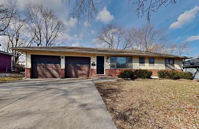 7404 Hedges Ave photos photos