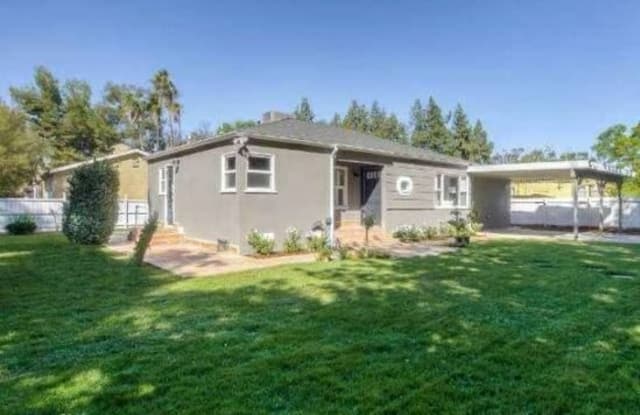7007 Firmament Ave - 7007 Firmament Avenue, Los Angeles, CA 91406