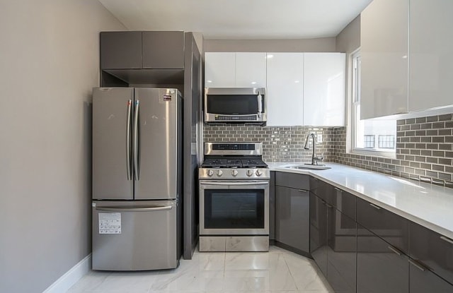 135 70TH ST - 135 70th Street, Guttenberg, NJ 07093