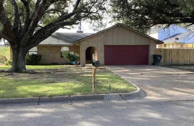5101 FOXGLOVE CIRCLE photos photos