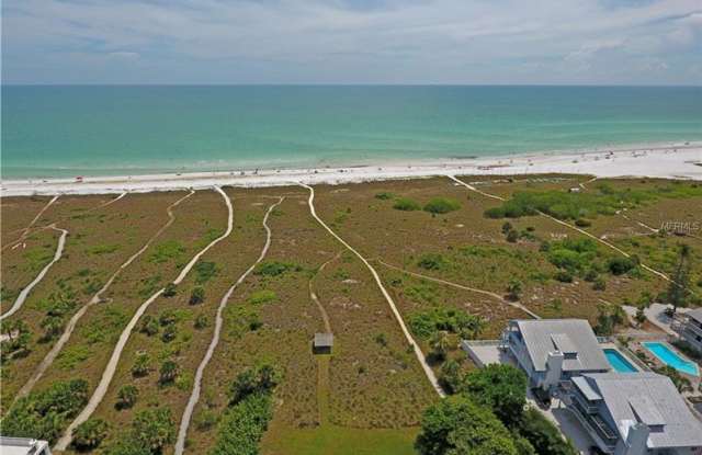 524 BEACH ROAD Gallery 4