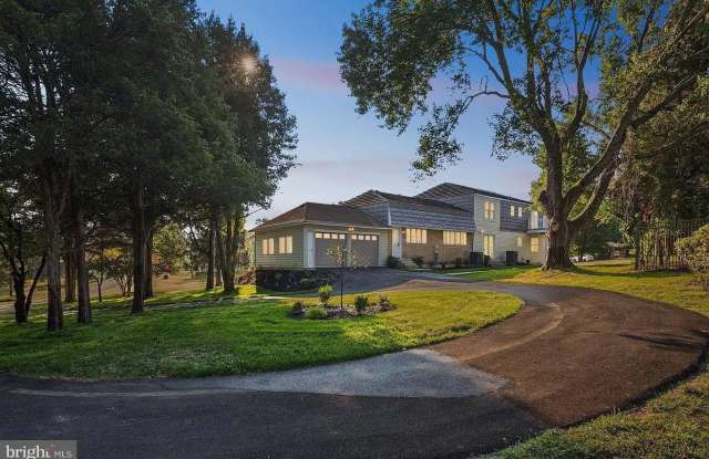 504 ARNON MEADOW Road Gallery 2