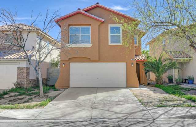 Beautiful 2 Story, 3 Bedroom Home in the Convenient Southwest! photos photos