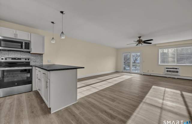 113 Park Avenue unit: 21 photos photos