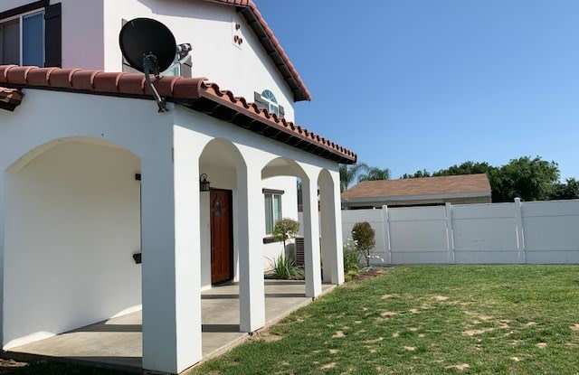 159 N Saldano Avenue Gallery 3