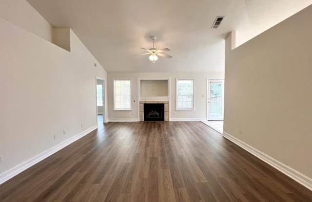 2031 Sunny Dale Drive Gallery 2