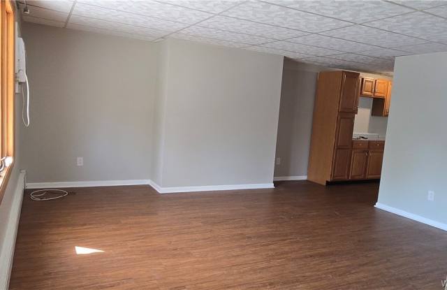 525 Huxley Drive Gallery 4