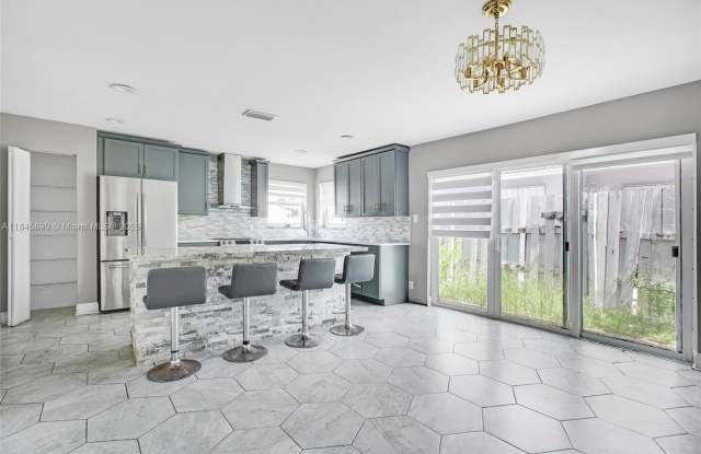 5498 NW 45th Way photos photos
