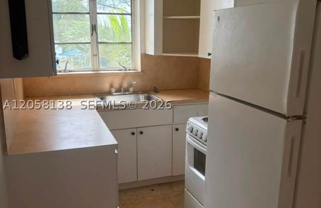 7921 West Dr Gallery 2