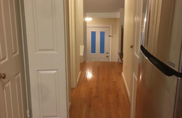 7020 BRADDOCK MEWS PLACE Gallery 3