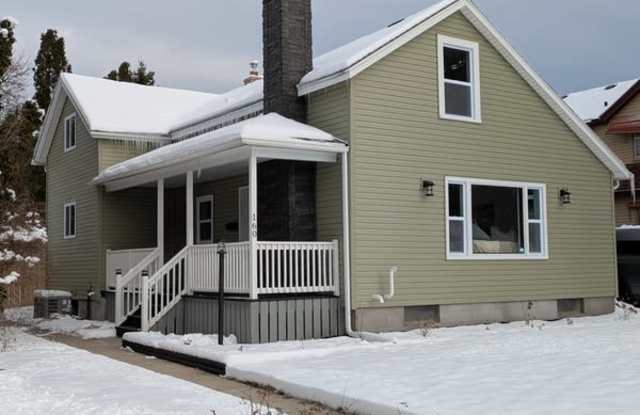 160 Guilford Street - 160 Guilford Street, Sheboygan Falls, WI 53085