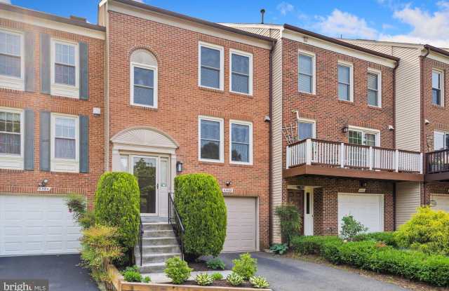 6562 RIVER TWEED LANE - 6562 River Tweed Lane, Lincolnia, VA 22312