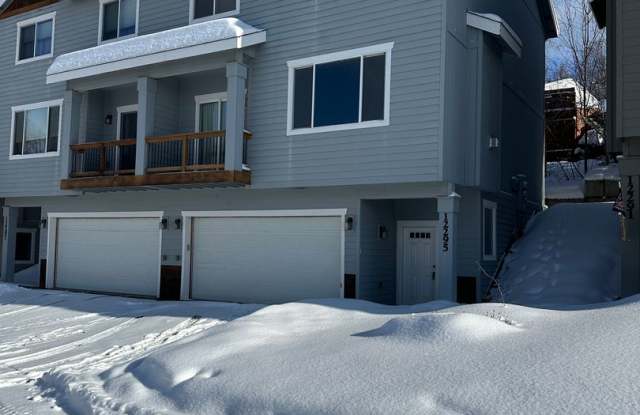 Enjoy gorgeous Views of the inlet  Mt. Susitna from the heart of Eagle River! photos photos