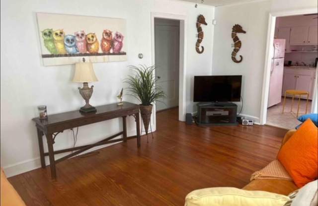 1335 SIMPSON Avenue Gallery 3
