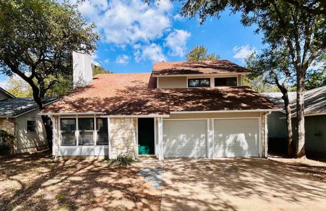 7613 Navarro Pl 78749 | 3 Bed 2.5 Bath 1 Car Garage $1950 - 7613 Navarro Place, Austin, TX 78749 7613 Navarro Pl 78749 | 3 Bed 2.5 Bath 1 Car Garage $1950 - 7613 Navarro Place, Austin, TX 78749