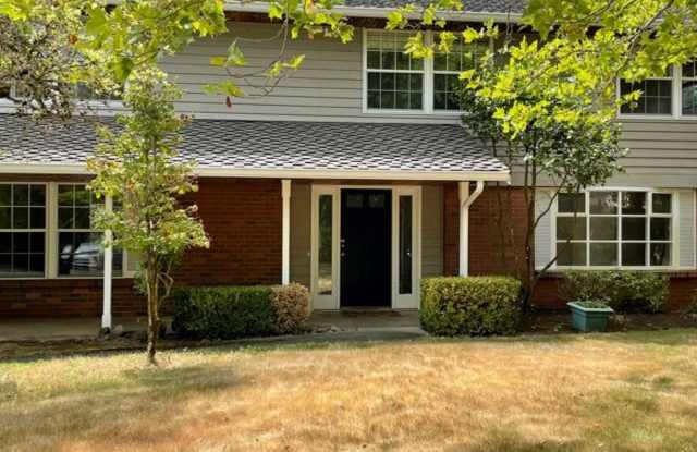 Large 4 Bedroom in Somerset Neighborhood photos photos