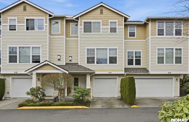 Spacious Charming 3BR/2.5BA Townhome in North Bothell photos photos