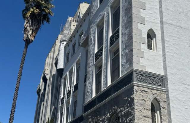 520 Hobart Gallery 3