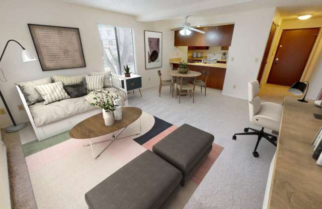 2 BLOCKS TO GREEN LAKE PARK! Gallery 3