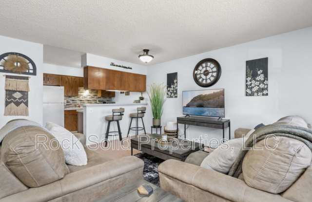 1502 Trent Court - 1 Gallery 2