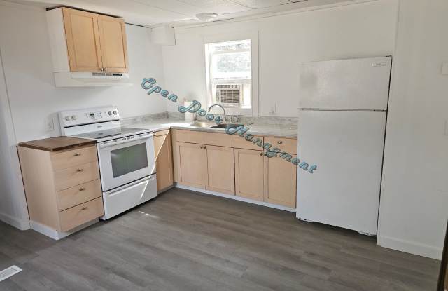 2906 Locust Street photos photos