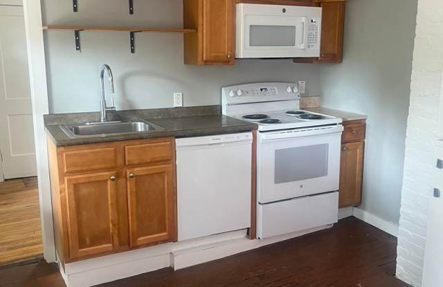 137 North Winooski Ave. photos photos