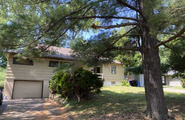 2417 Parkview Blvd photos photos
