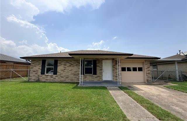 2400 ARTILLERY Drive photos photos